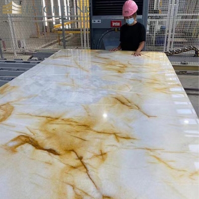 Corallo quartzite countertop